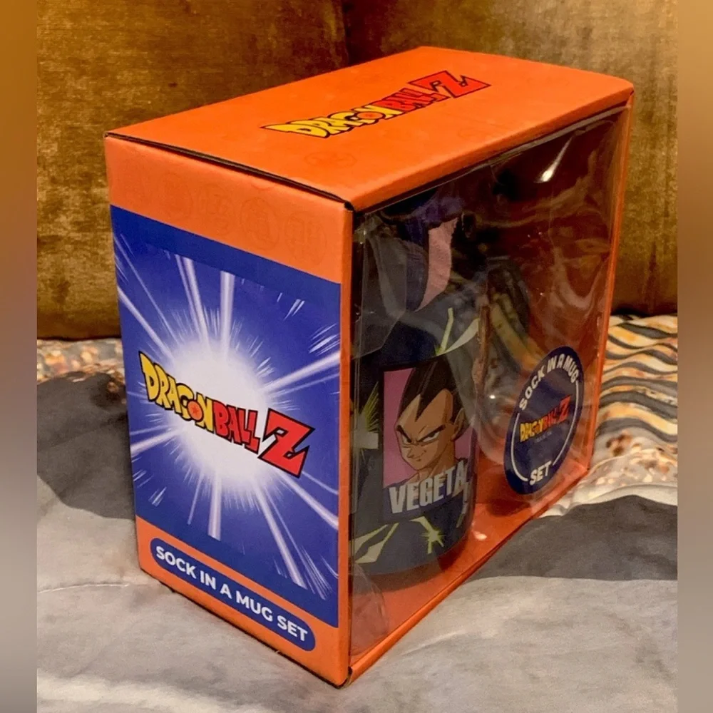 DragonBall Z VEGETA Sock in a mug set collectible